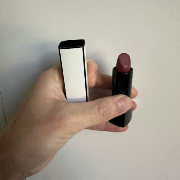Chanel lipstick - Picture 2 of 7
